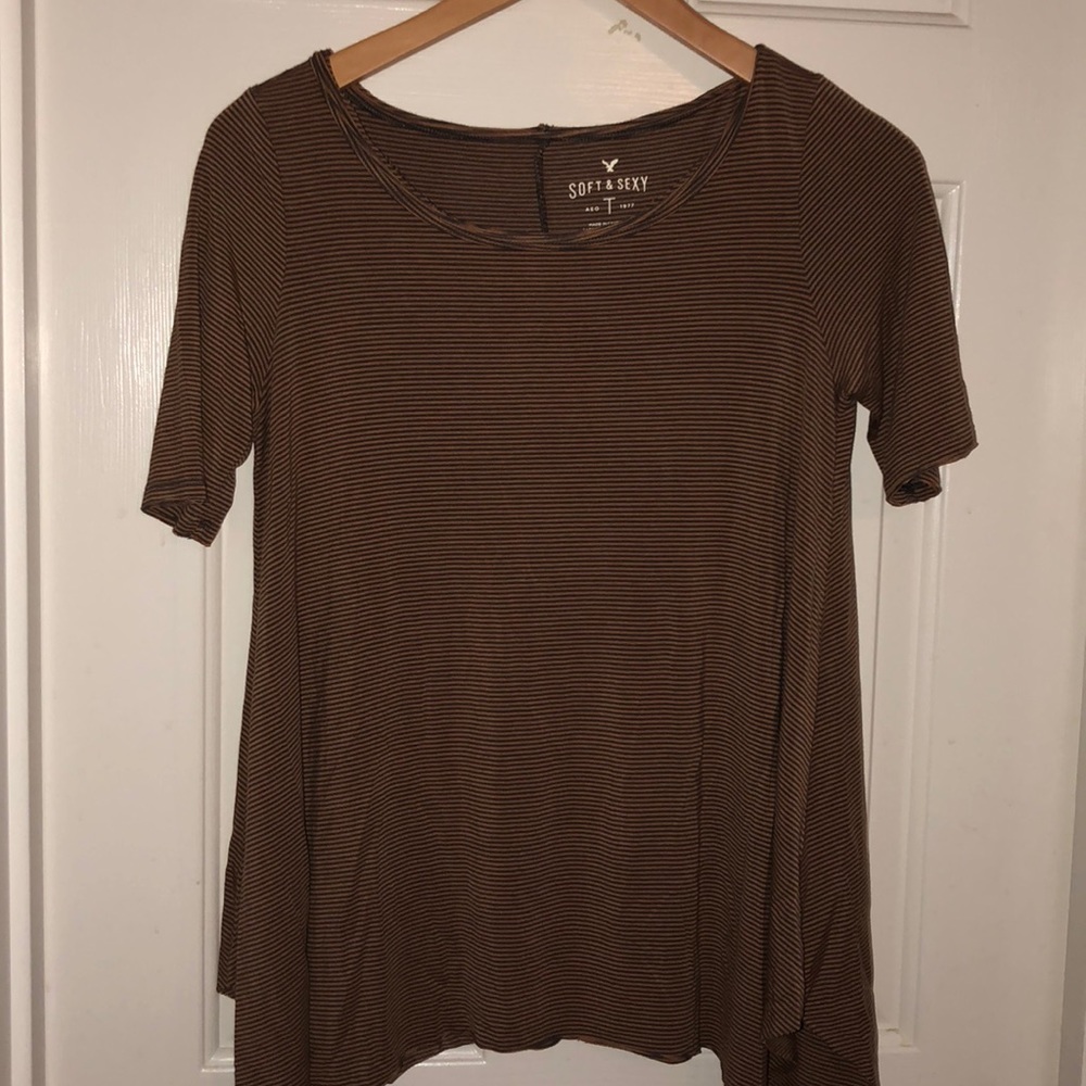 “Soft & Sexy” American Eagle Tee